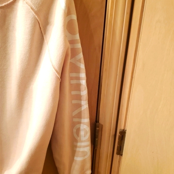 Calvin Klein performance sweatshirt, light pink, soft size XL - Picture 3 of 7